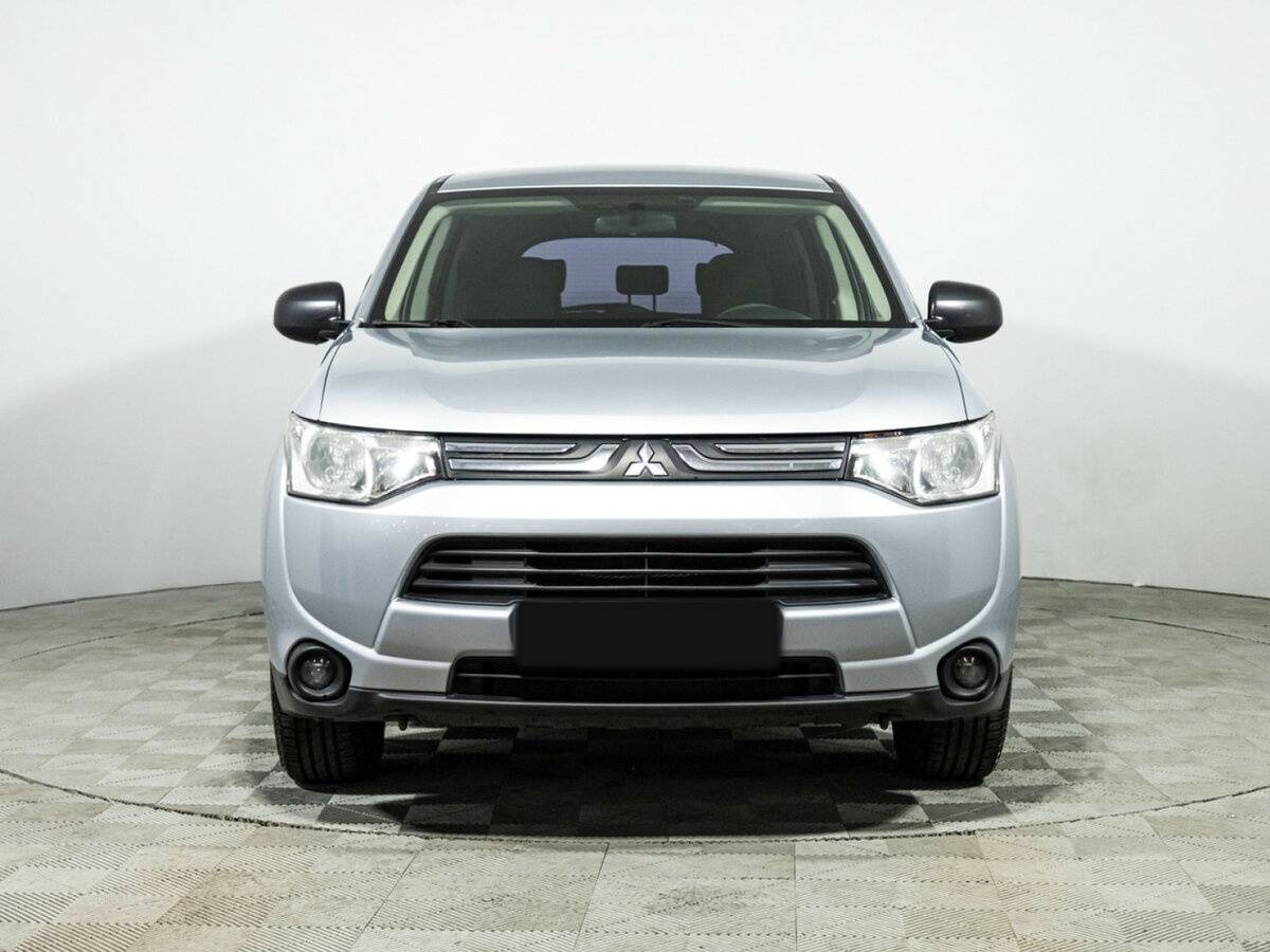 Mitsubishi Outlander III, 2013 - фото №2