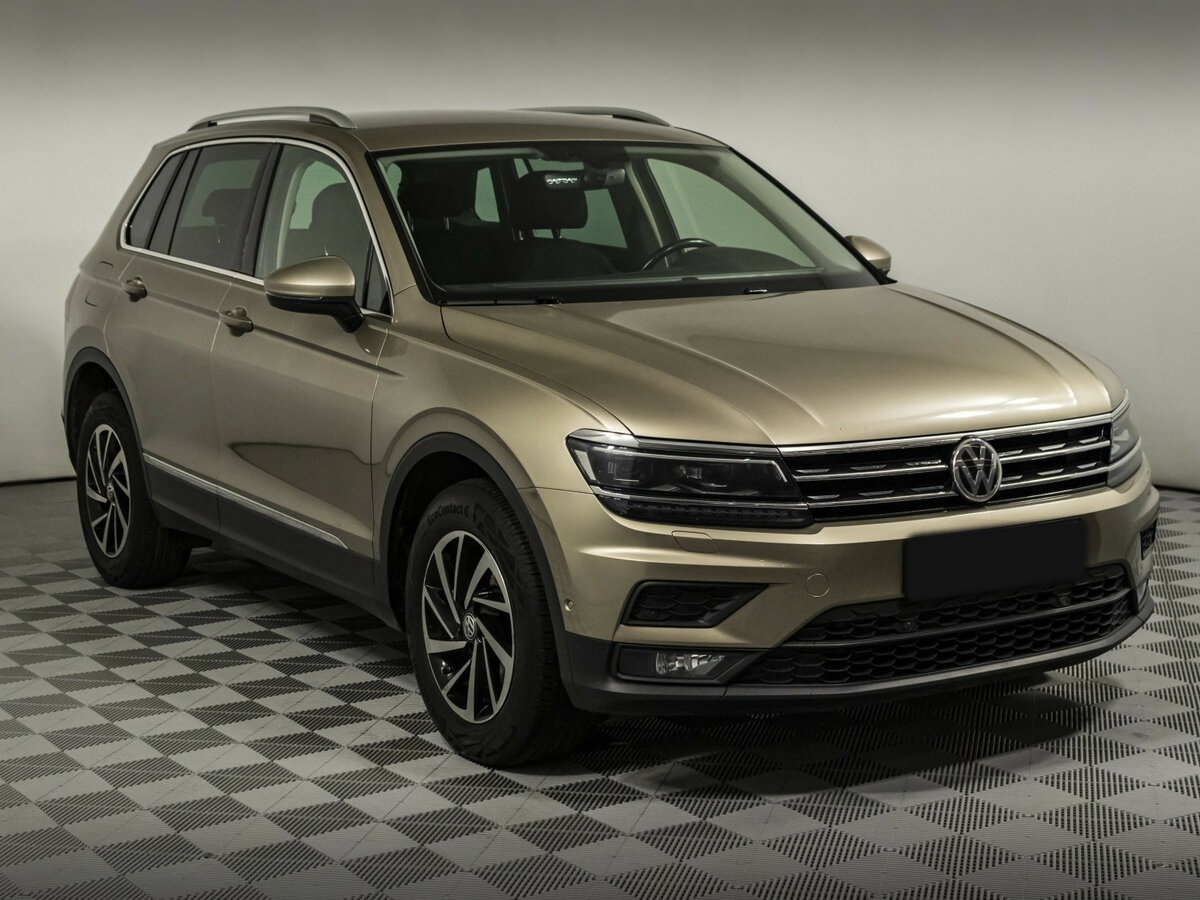 Volkswagen Tiguan II, 2018 - фото №3
