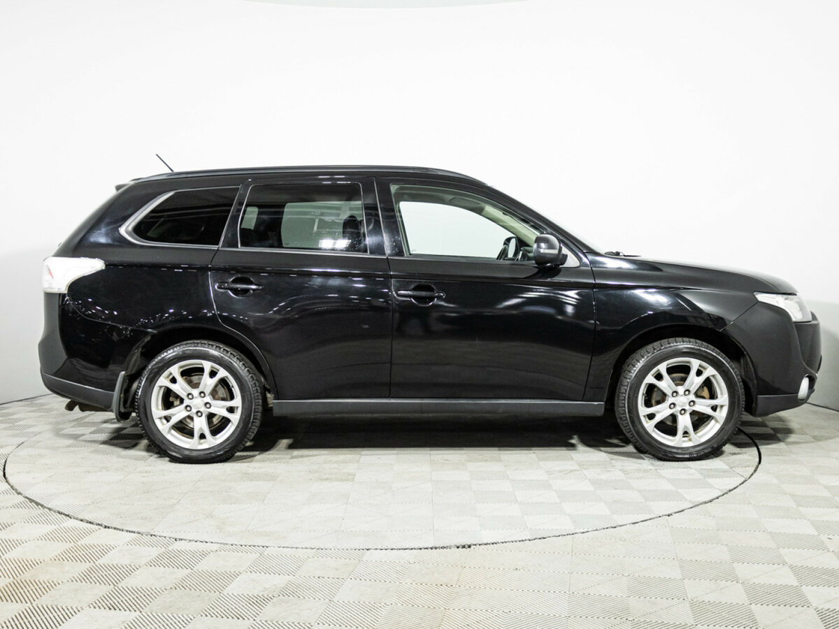 Mitsubishi Outlander III, 2013 - фото №4