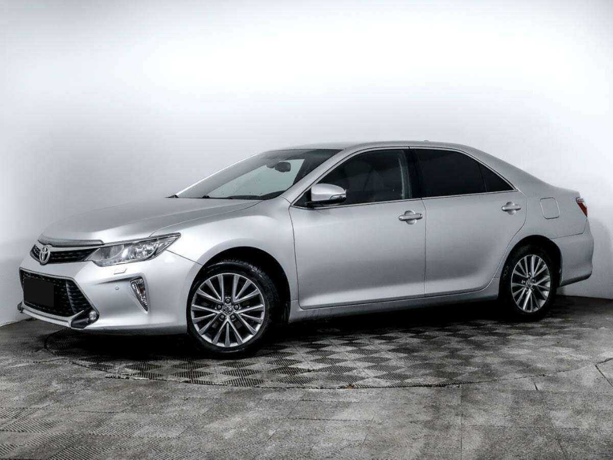 Toyota Camry, 2018