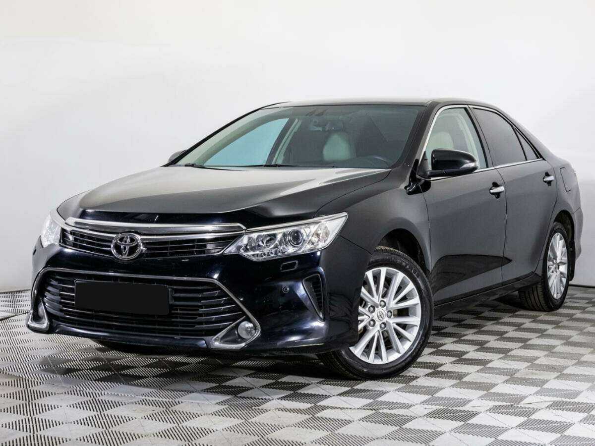 Toyota Camry, 2015
