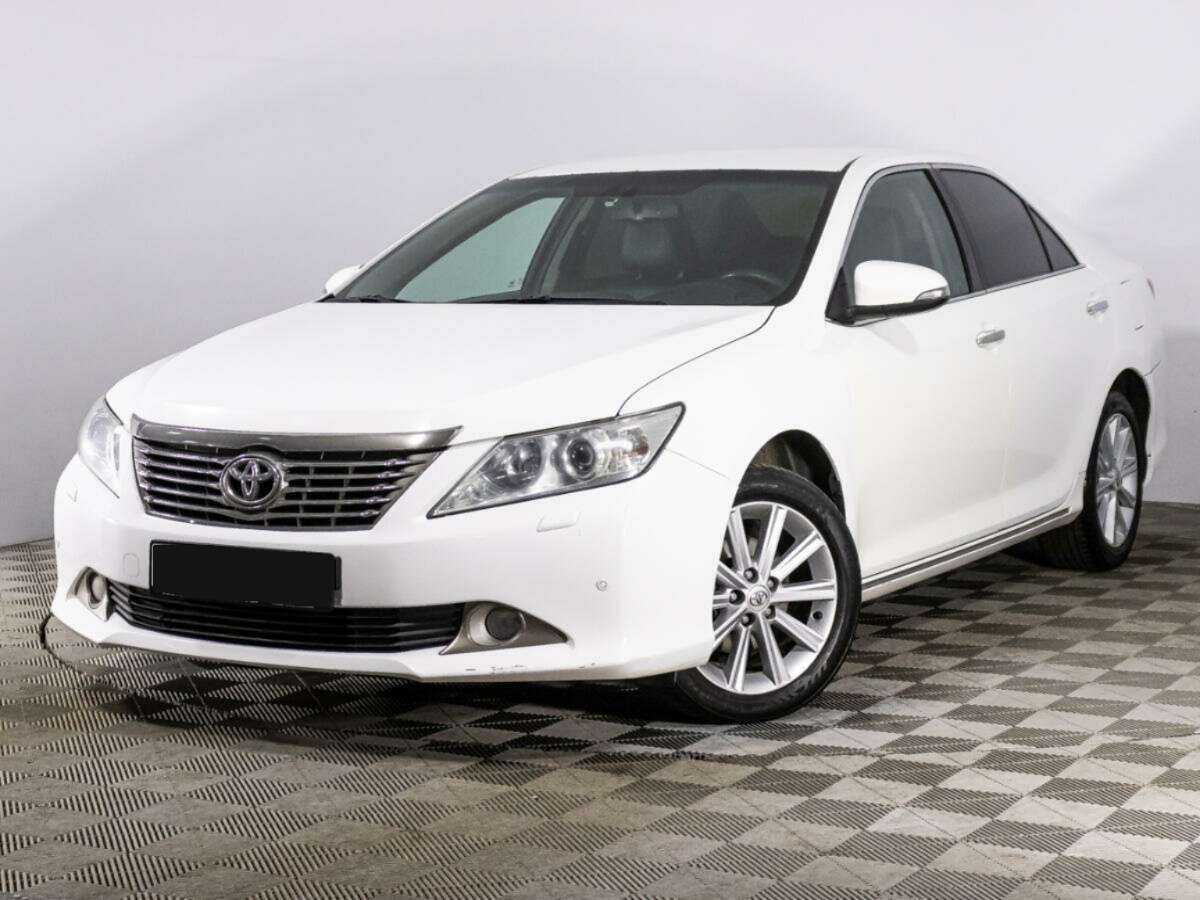 Toyota Camry, 2012