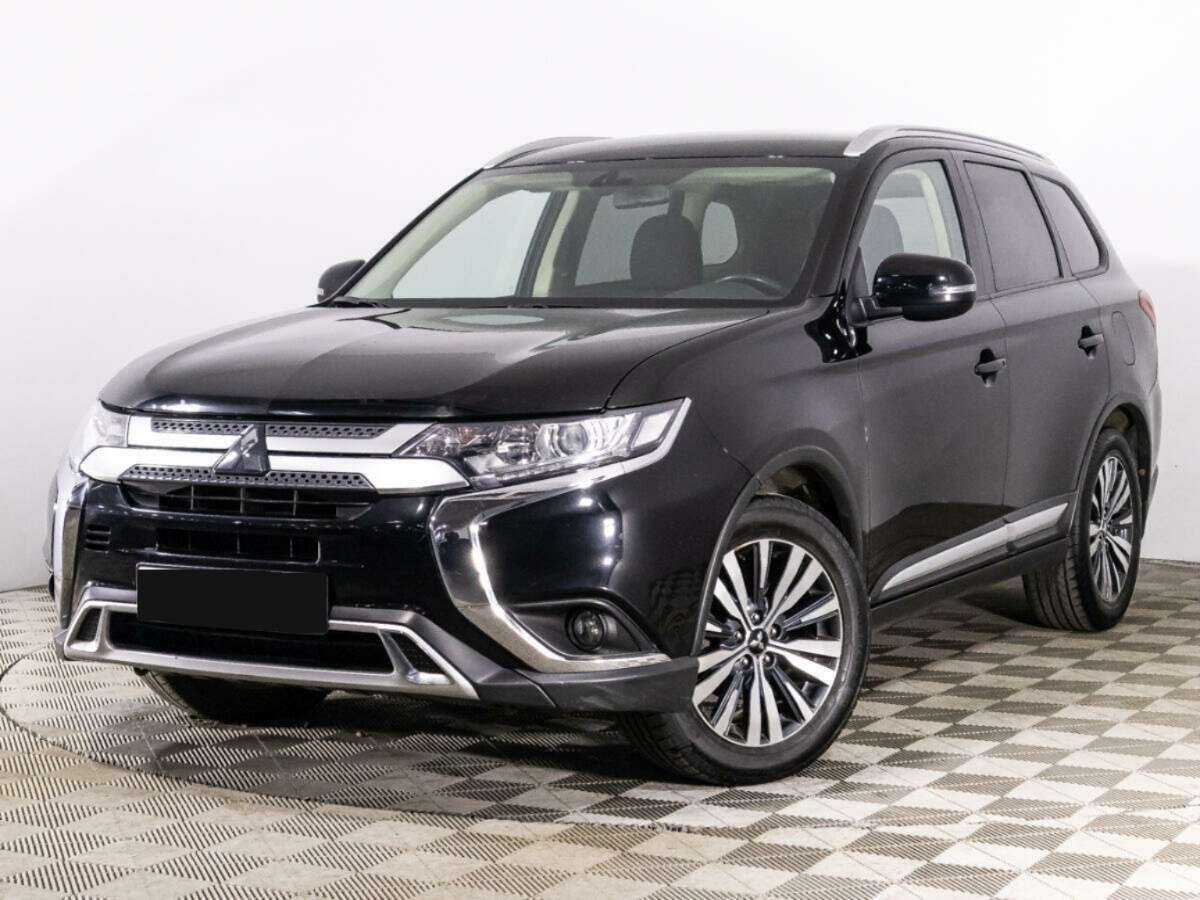 Mitsubishi Outlander, 2020