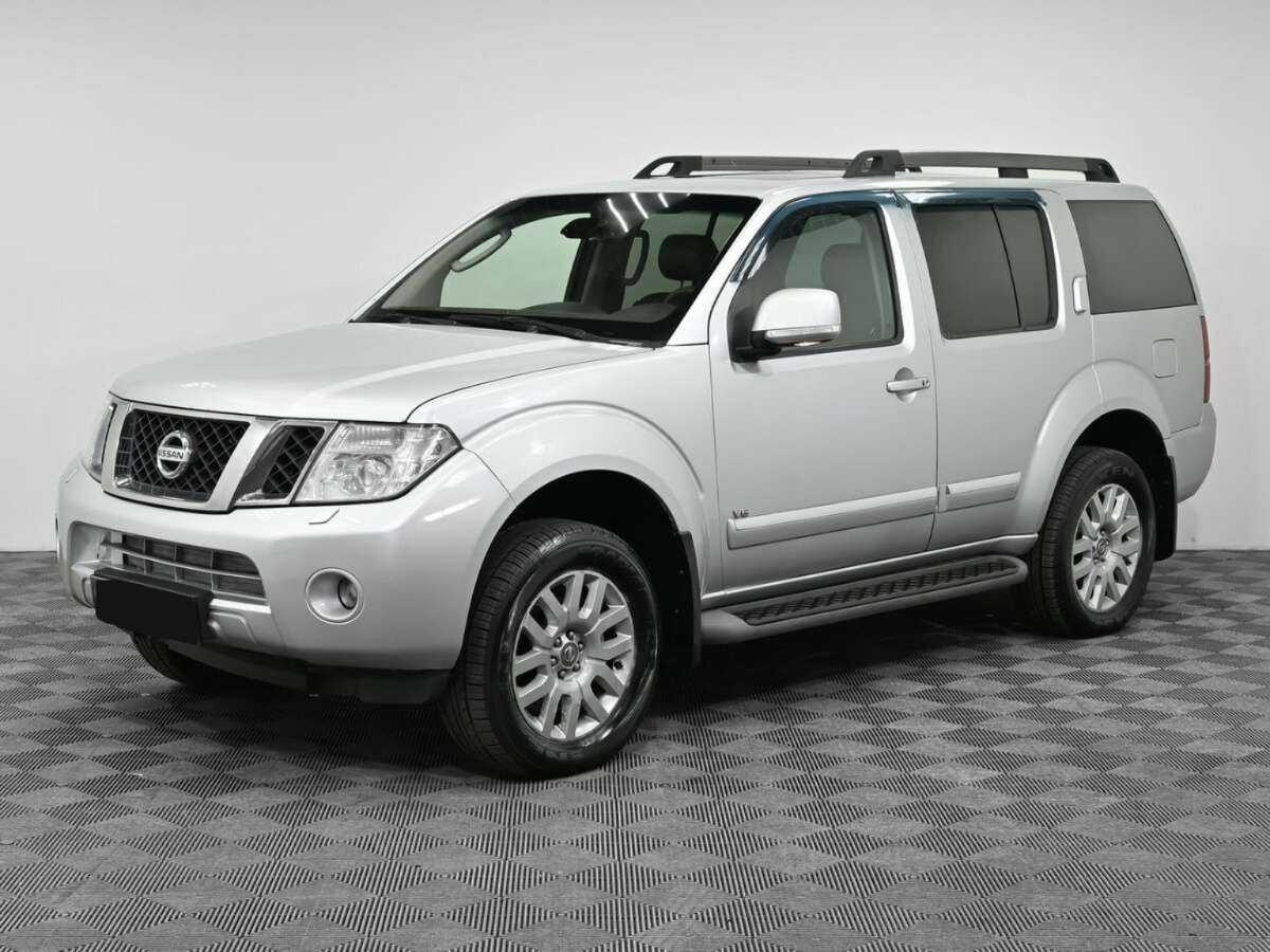Nissan Pathfinder, 2012