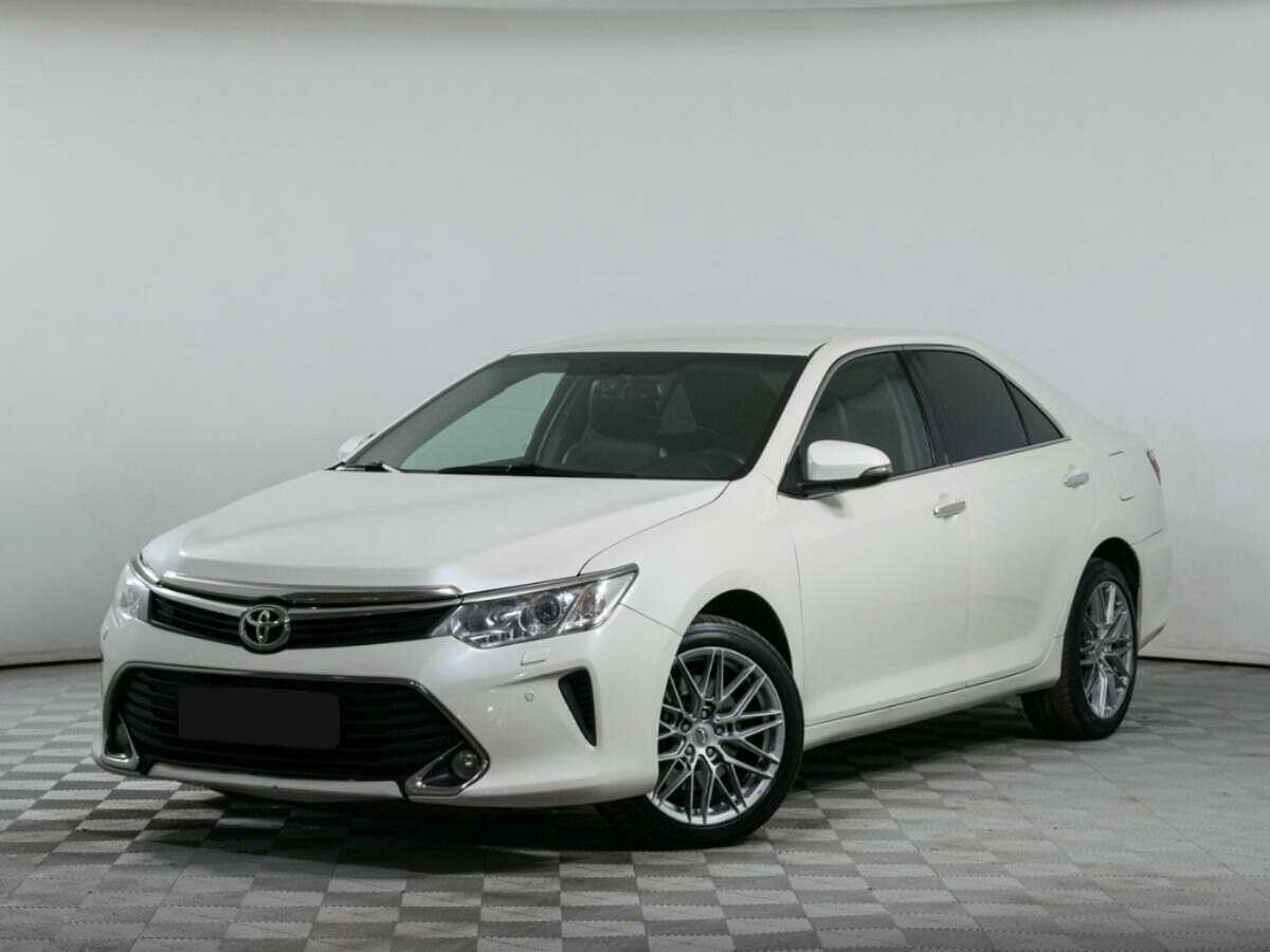 Toyota Camry, 2017