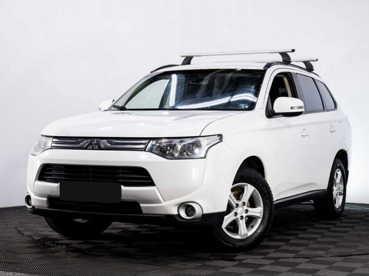 Mitsubishi Outlander, 2012