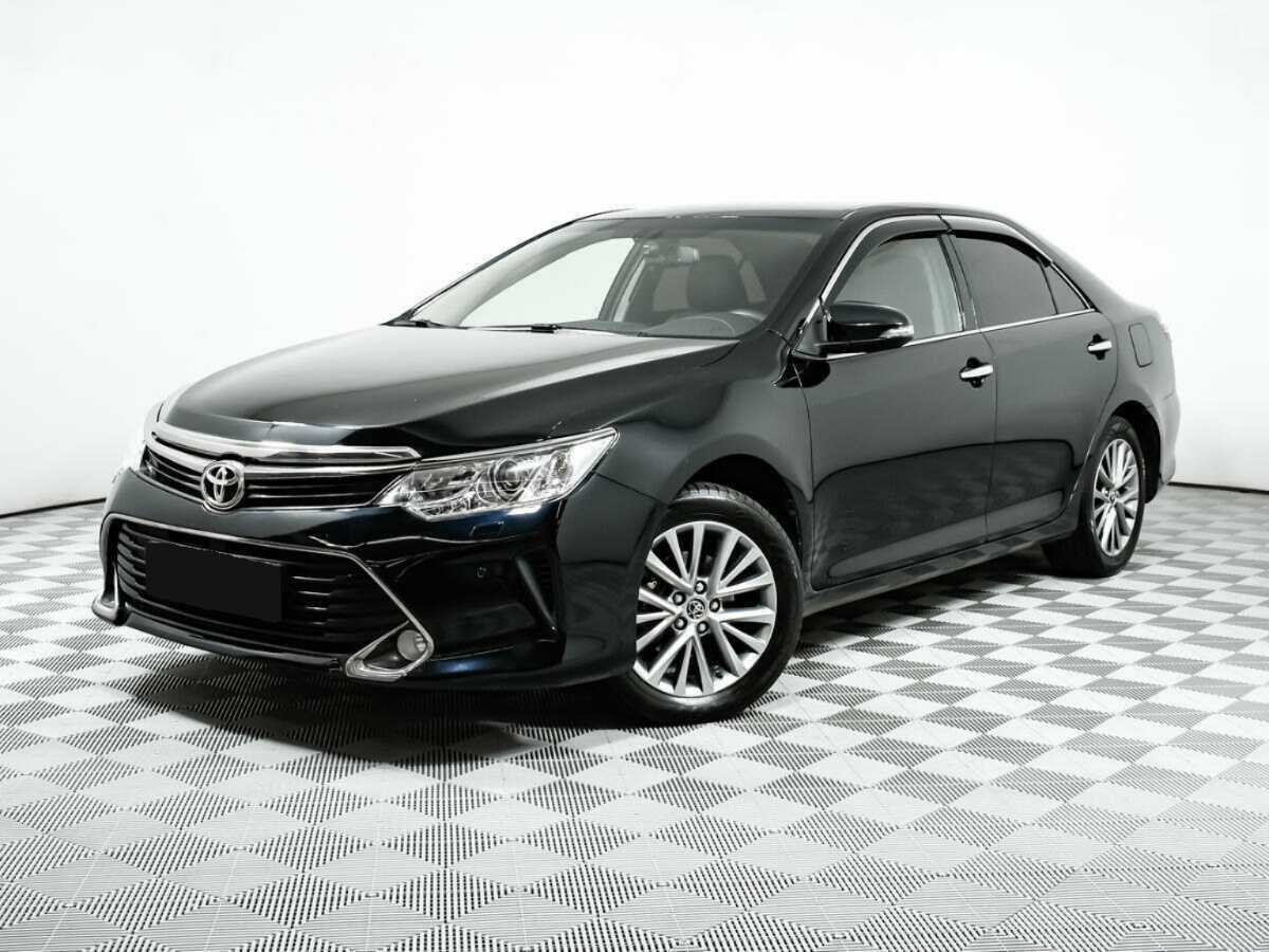 Toyota Camry, 2016