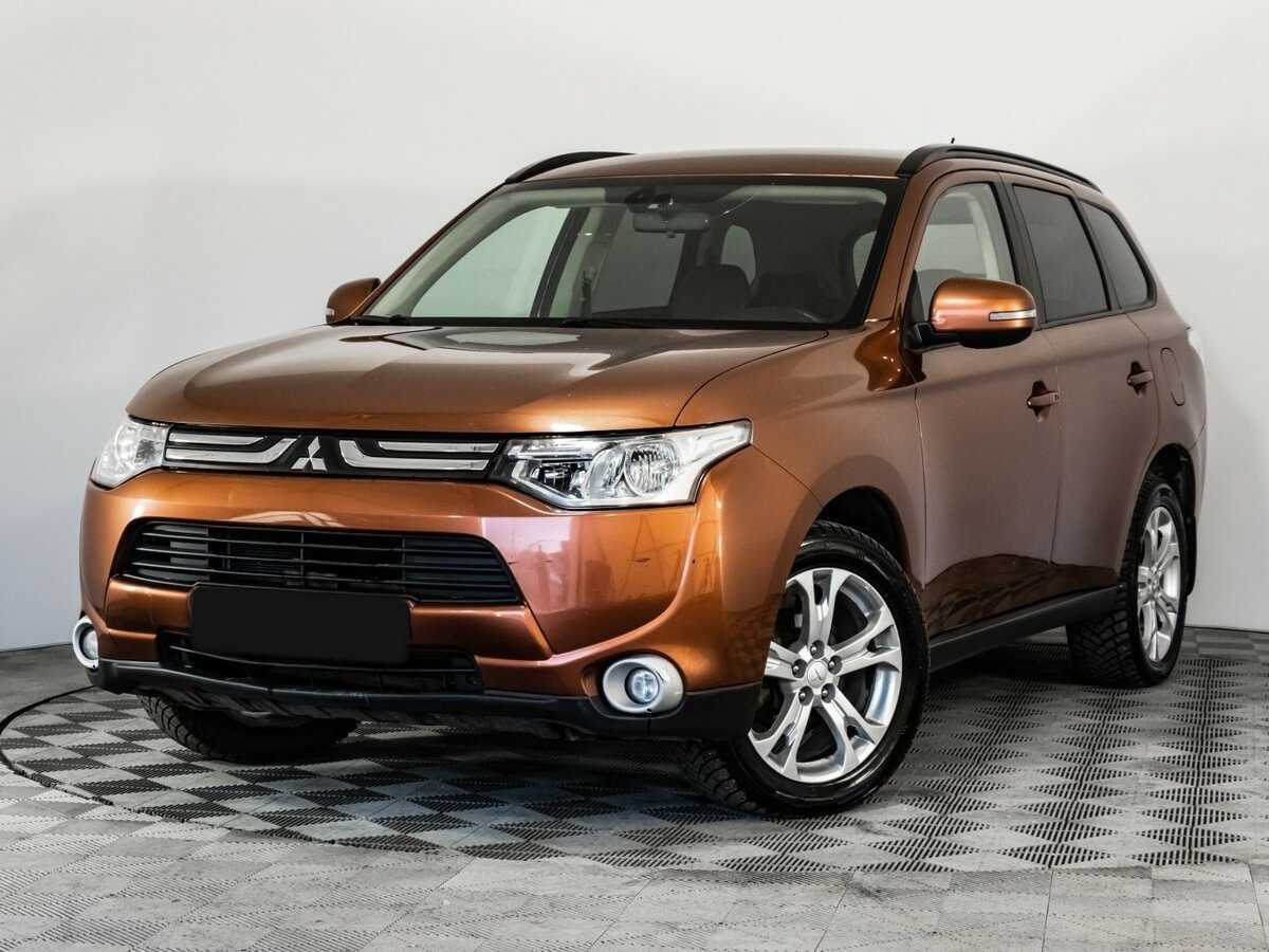 Mitsubishi Outlander, 2012
