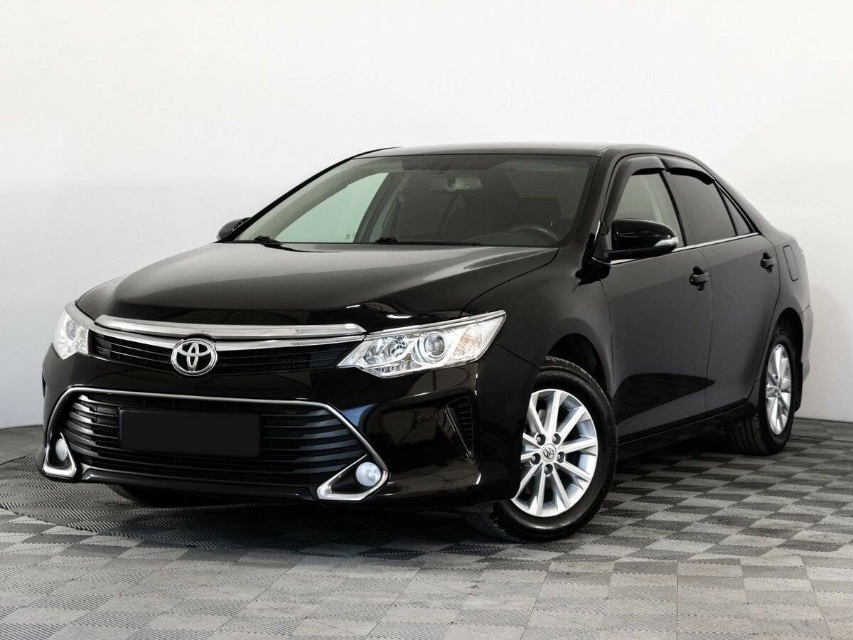 Toyota Camry, 2017