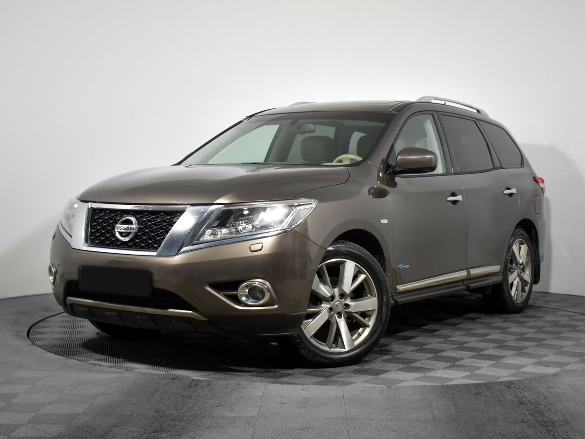 Nissan Pathfinder IV, 2014